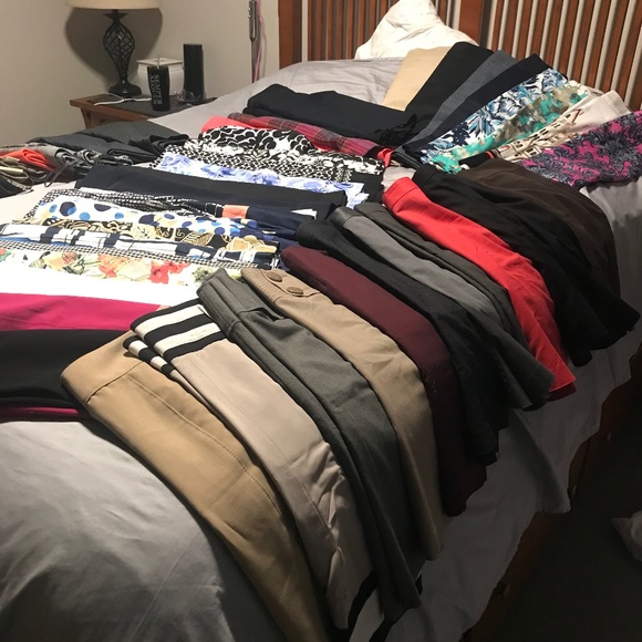 Ladies skirts - Picture 1 of 4